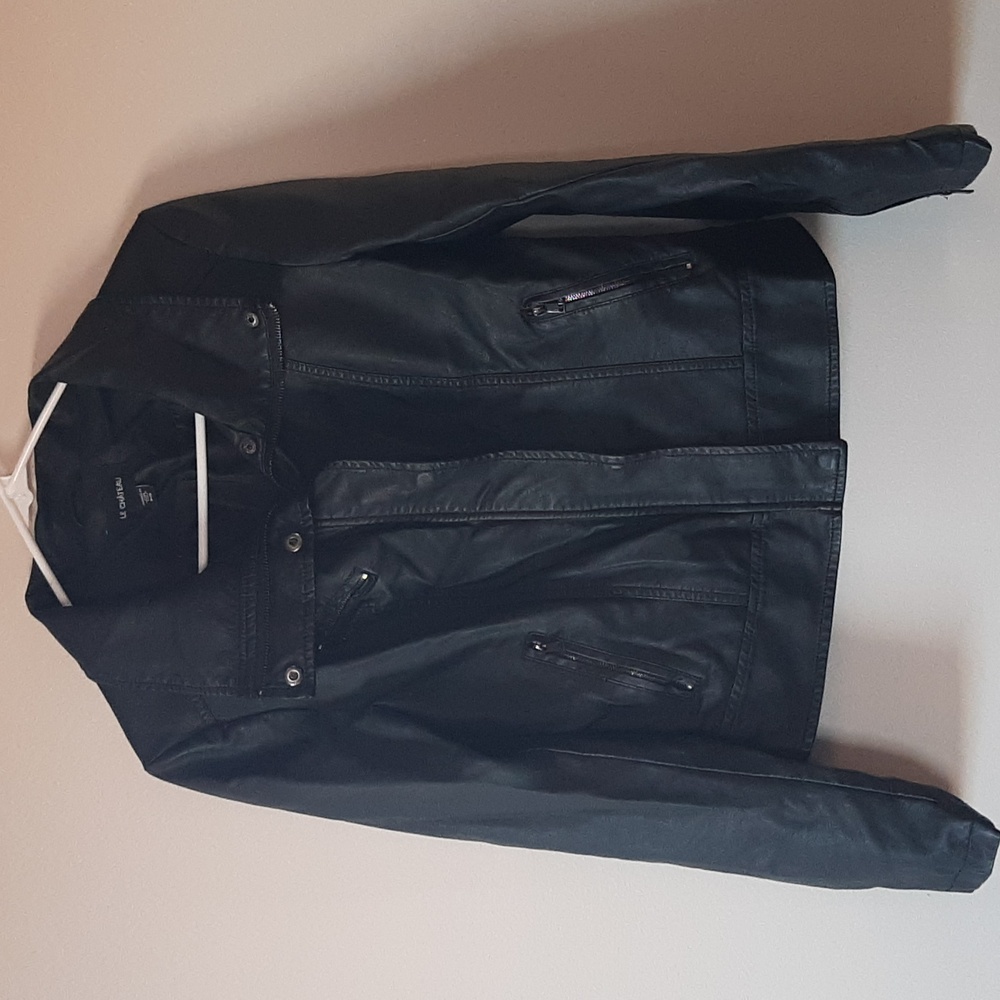 le chateau vegan leather jacket ~ Small